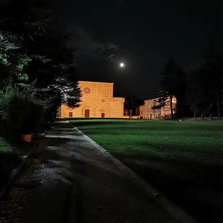 Via Roma לינה וארוחת בוקר 3*