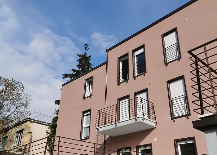 Via Roma Frühstückspension LʼAquila