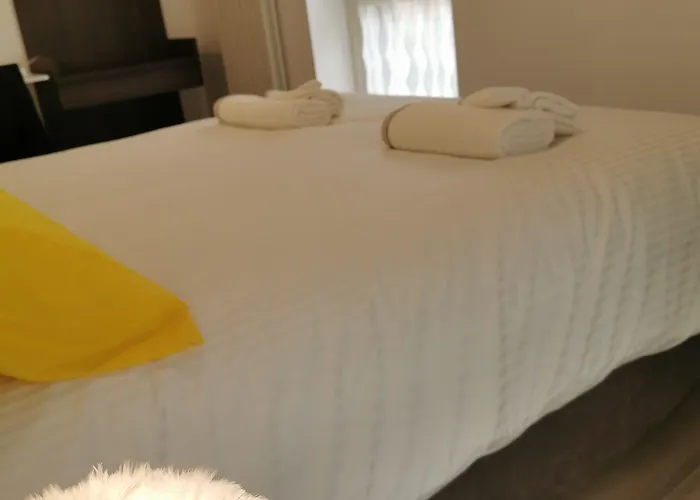 Via Roma Frühstückspension LʼAquila